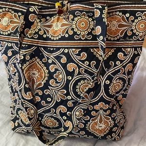 VERA BRADLEY TOTE BAG (LIKE NEW)